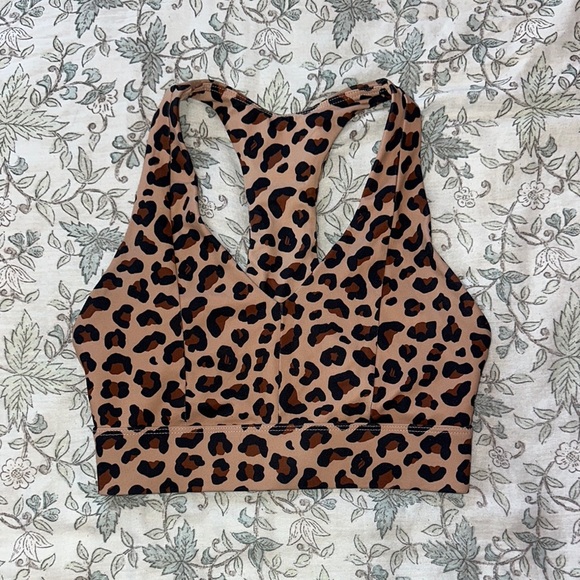 Fabletics Tops - Fabletics Leopard Print Sports Bra/tank size small